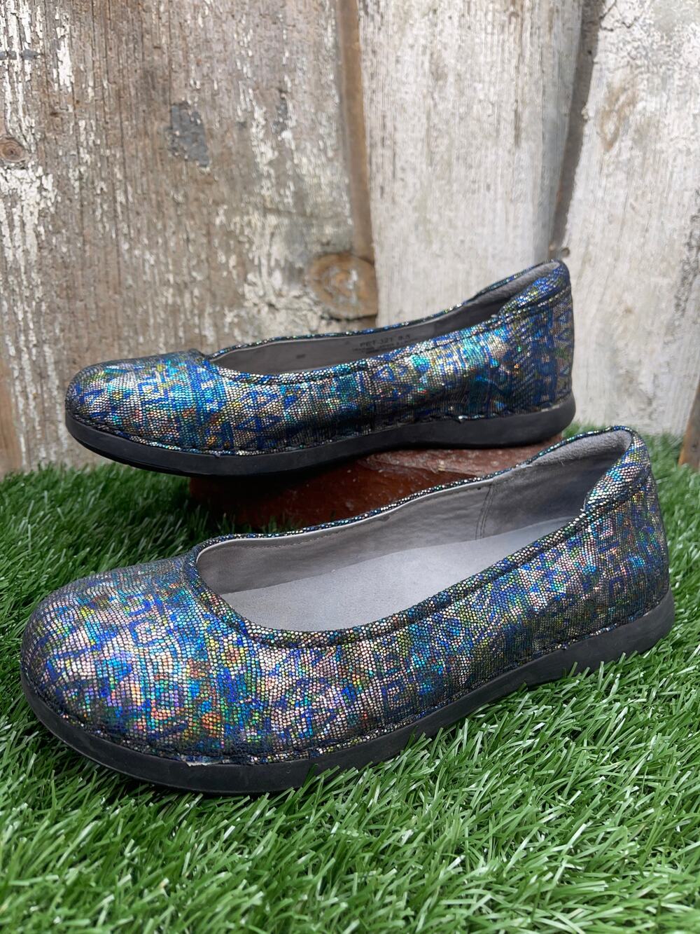 Alegria Petal Rave on the Nile Ballet Comfort Flats Leather Women's 8.5